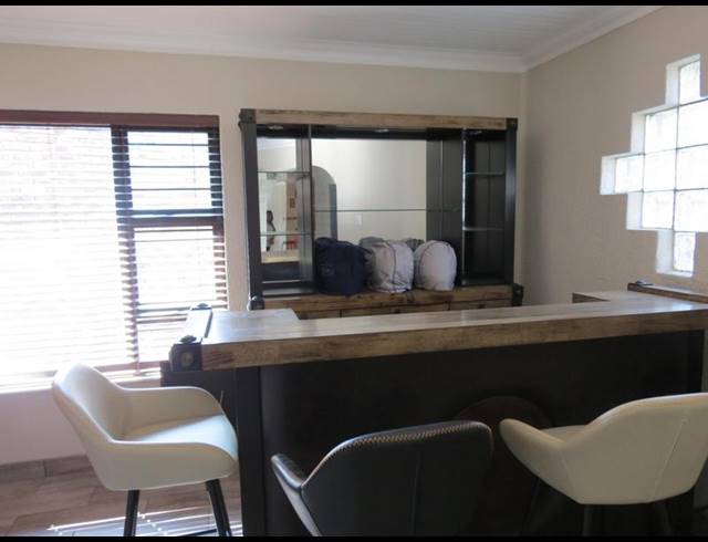 3 BEDROOM HOUSE FOR SALE IN SUNWARD PARK